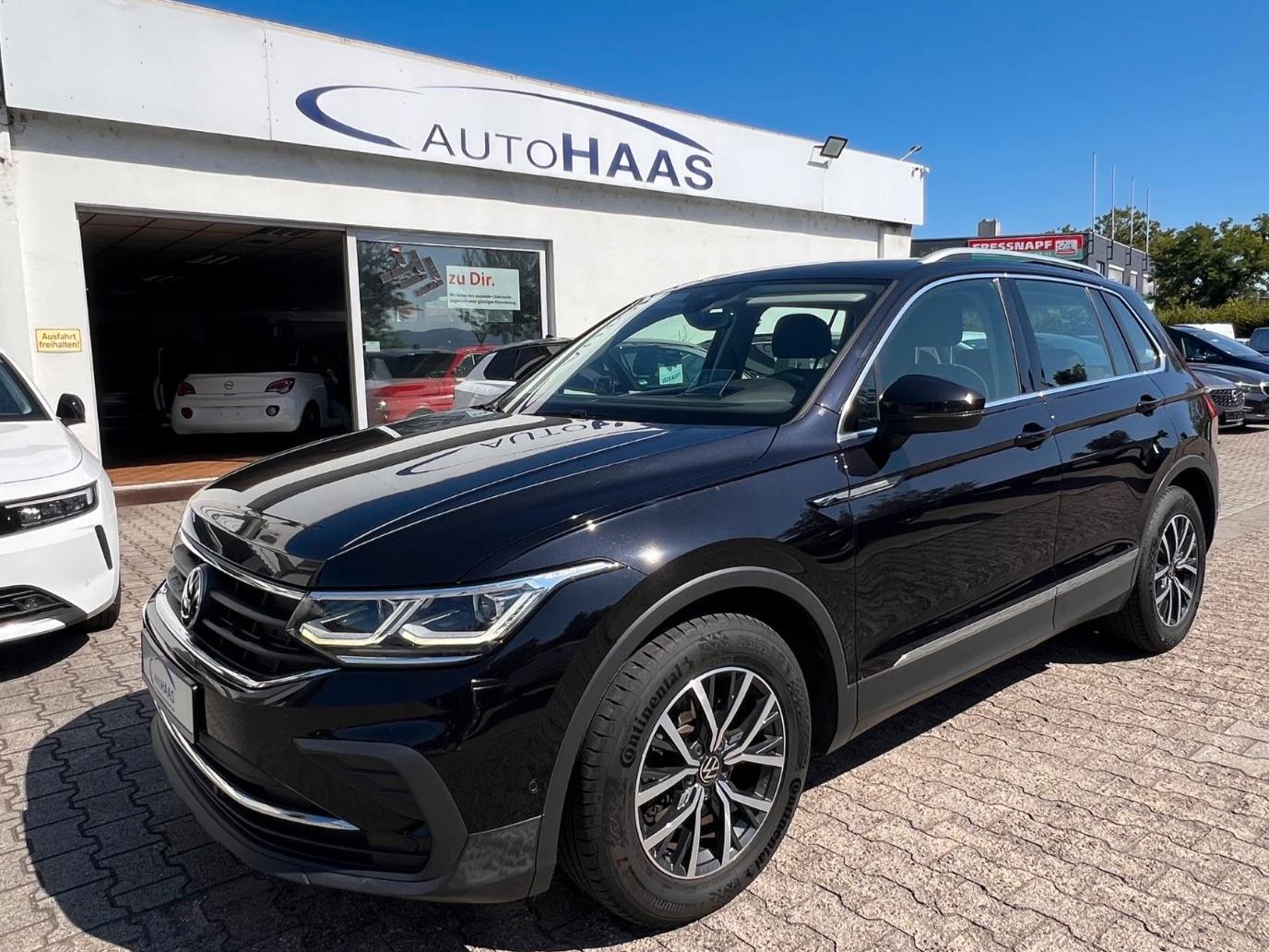 Volkswagen Tiguan 2.0 TDI*DSG*iQ Light LED*AHK*Head Up* ACC