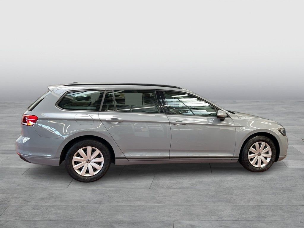 Volkswagen Passat Variant - Bild 8