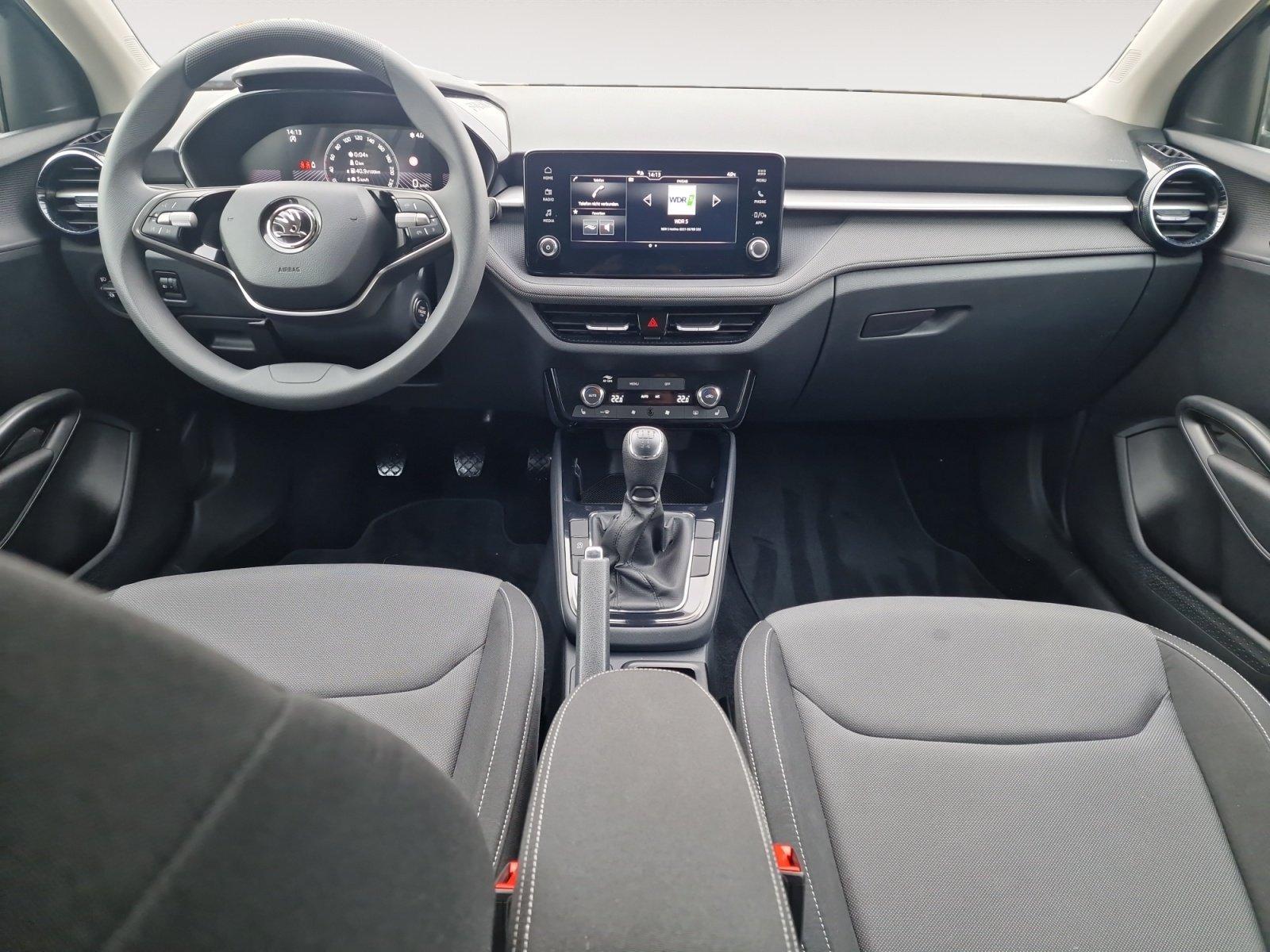 Skoda Fabia 1.0 TSI Selection LED CARPLAY SHZ PDC