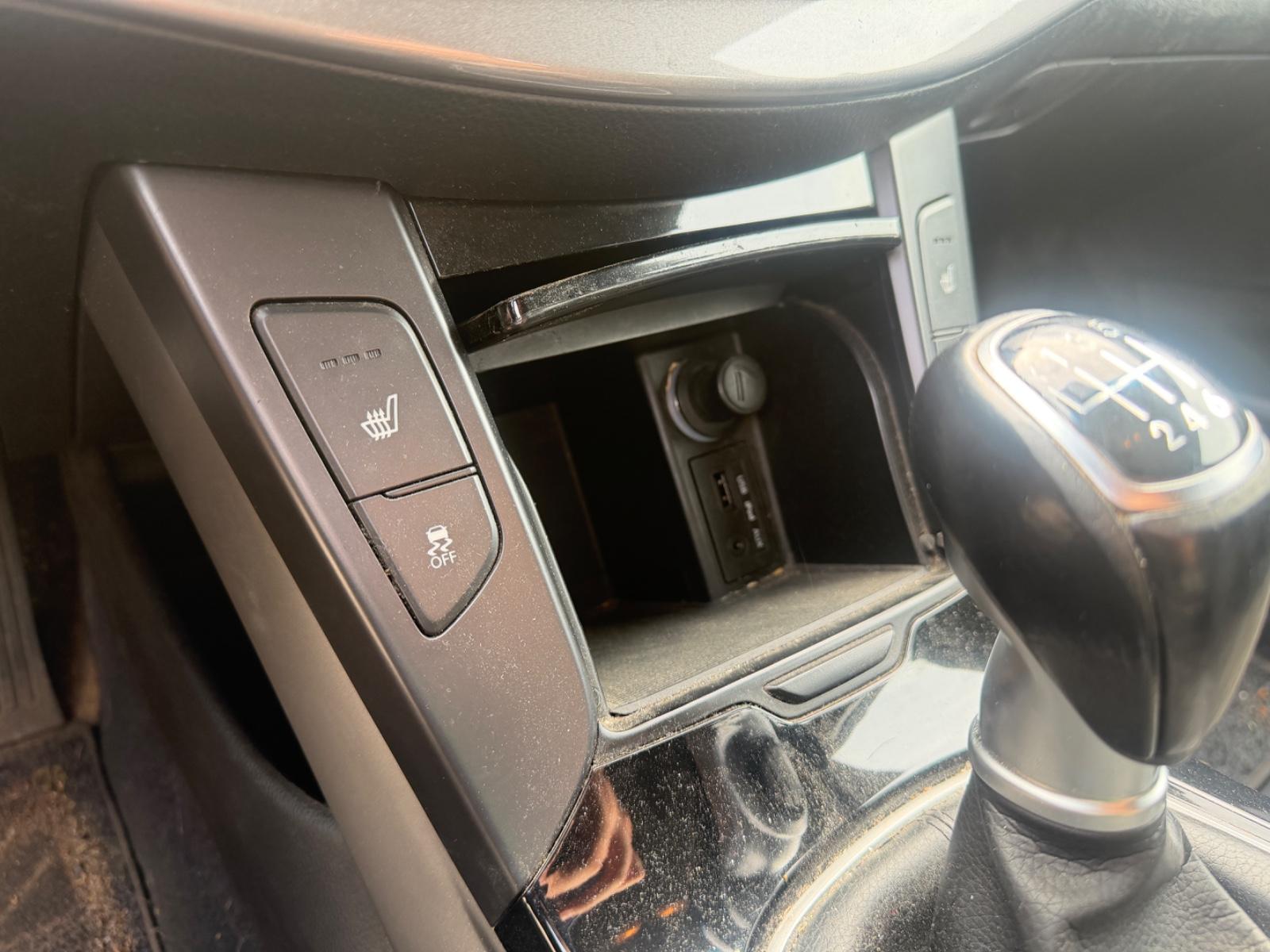 Hyundai i40 2013 — photo 19
