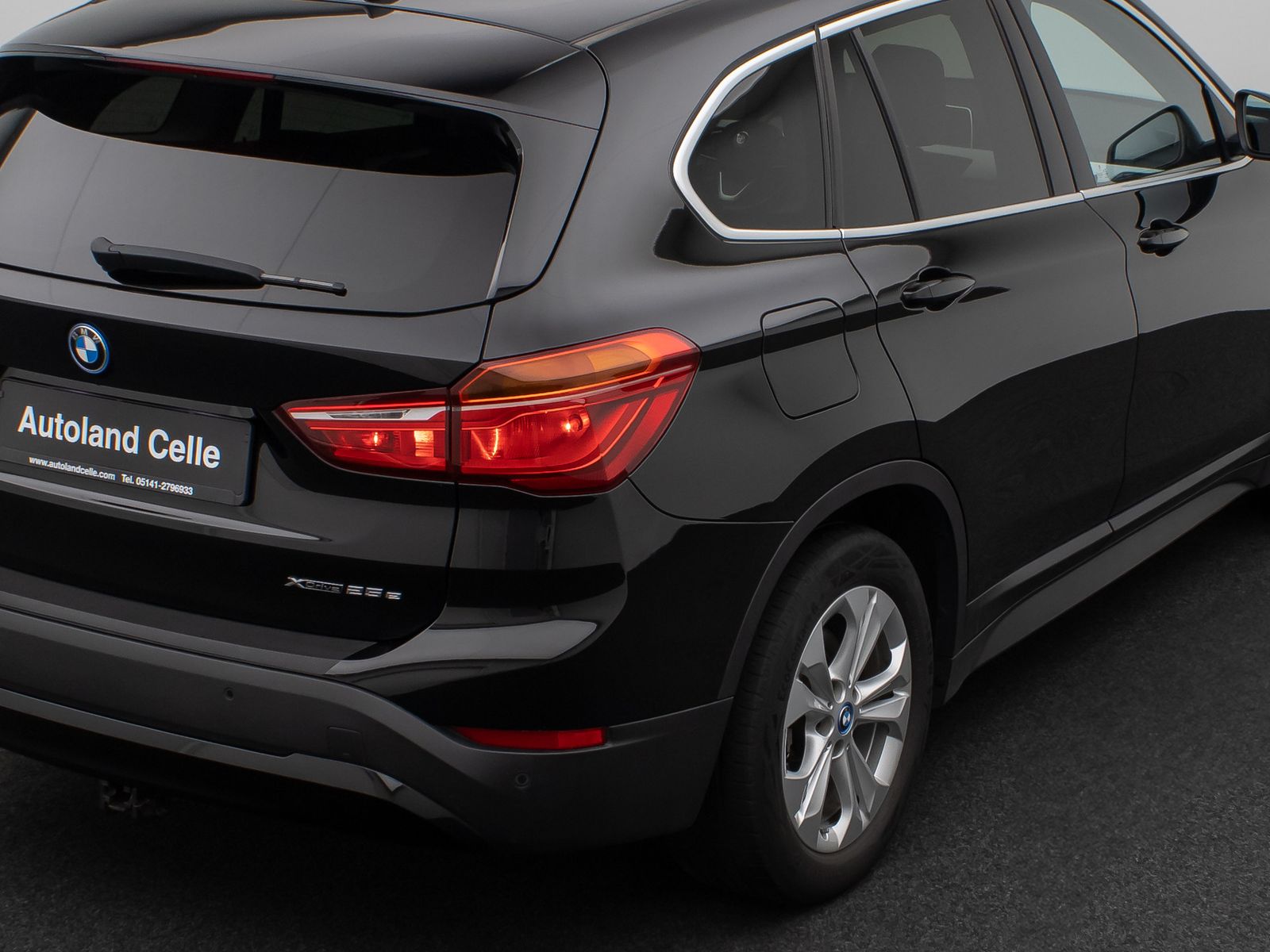 Fahrzeugabbildung BMW X1 xD25e DAB PDC LED Sithzg Geschwindigkeitsreg