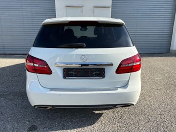 Mercedes B 180 - 4