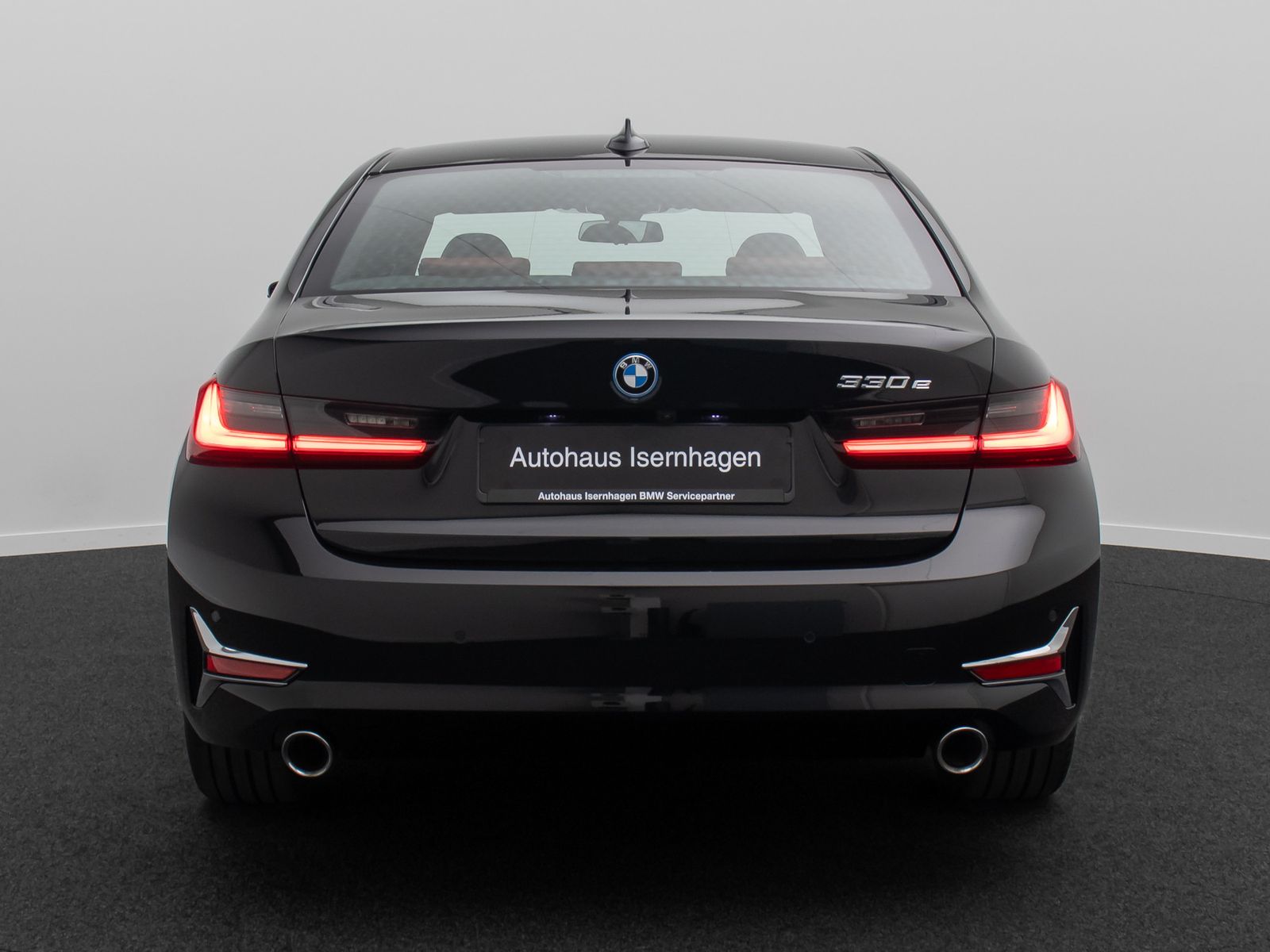 Fahrzeugabbildung BMW 330e LuxuryLine Kamera Laser HUD DAB HiFi Komfor