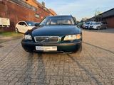 Volvo V70 2.4 5Zylinder,Klima,St-Hz,Leder,XenonTüv Neu - Volvo V70: 2.4