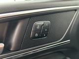 Ford S-MAX 2.0 EcoBlue Titanium 2xKlima ACC AUT Kam. - rote Ford S-Max