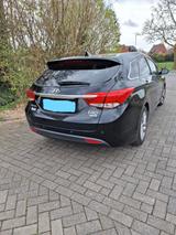 Hyundai i40 cw 1.7 CRDi Premium 100kW Automatik Premium - Hyundai i40: Premium