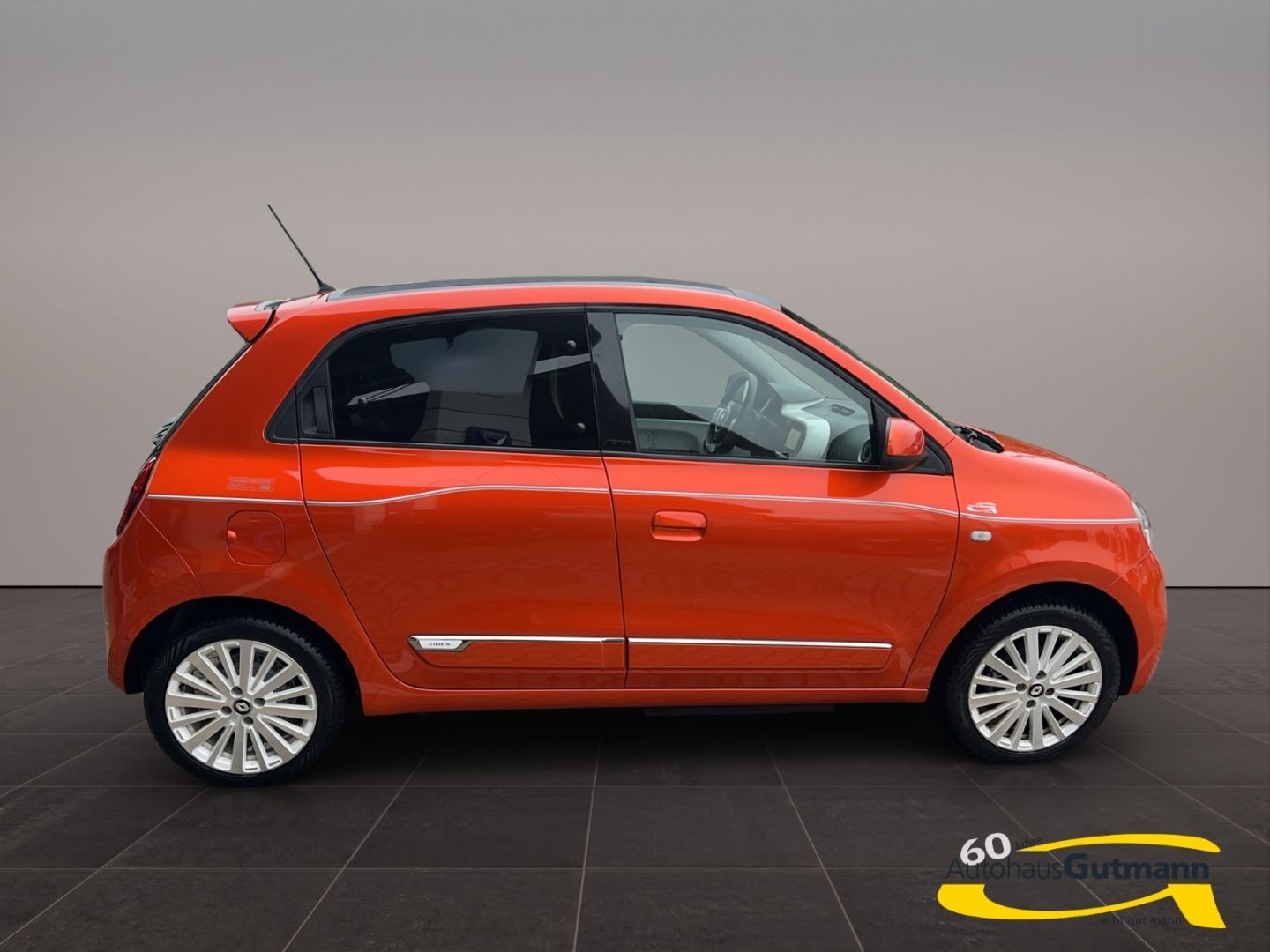 Fahrzeugabbildung Renault Twingo Vibes Electric Navi Soundsystem Apple Car