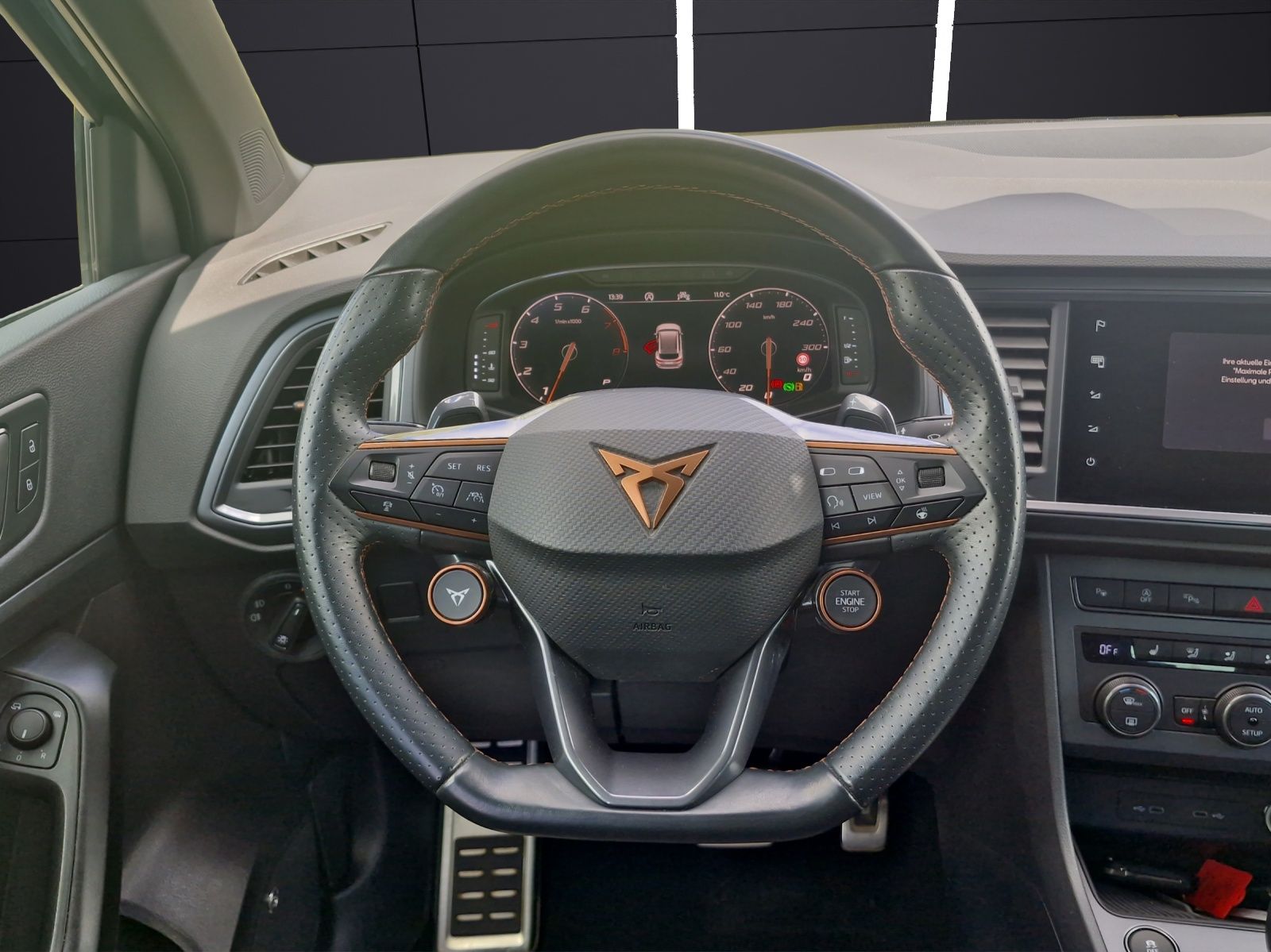 Fahrzeugabbildung CUPRA Ateca 4Drive LED Navi SHZ ACC VC AHK Beats