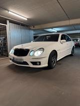 Mercedes-Benz Mercedes e55 amg w211 - Mercedes-Benz E 55 AMG: Limousine