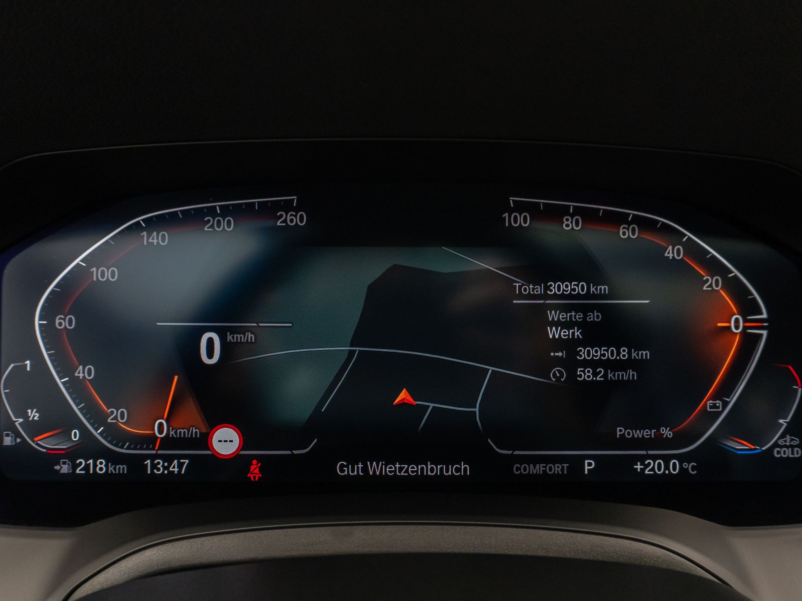 Fahrzeugabbildung BMW 318i GeschwindigReg DAB Alarm Kamera Sportsitz