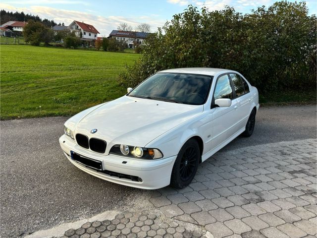 BMW E39 520i gepflegtes Liebhaberfahrzeug