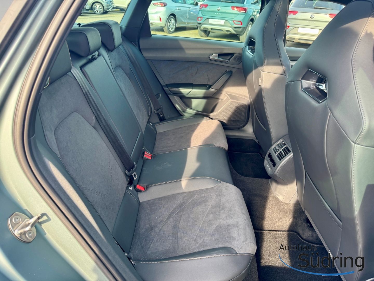 Leon Sportstourer VZ 1.5 TSI e-Hybrid Sennheiser