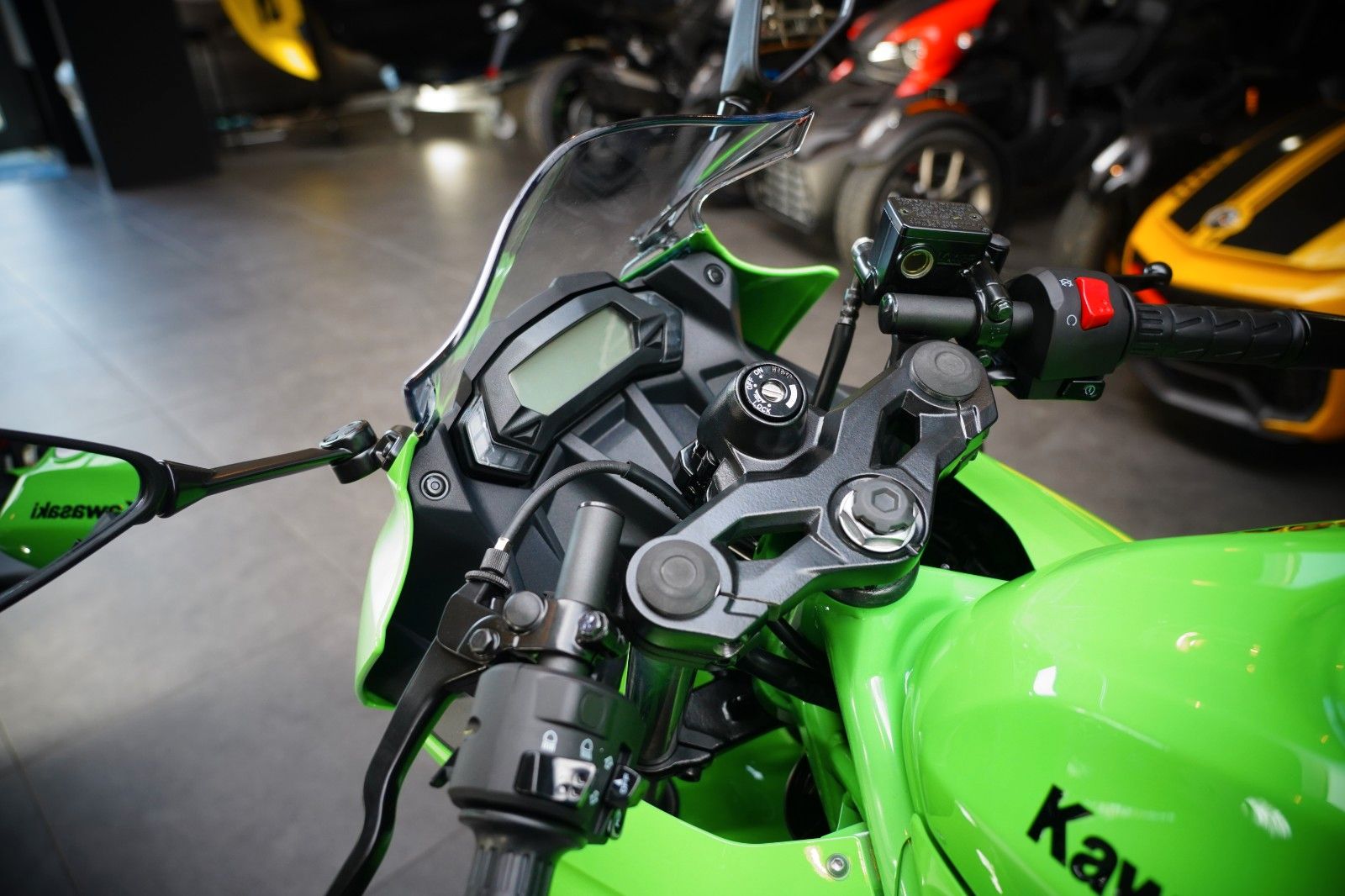 Fahrzeugabbildung Kawasaki NINJA 125