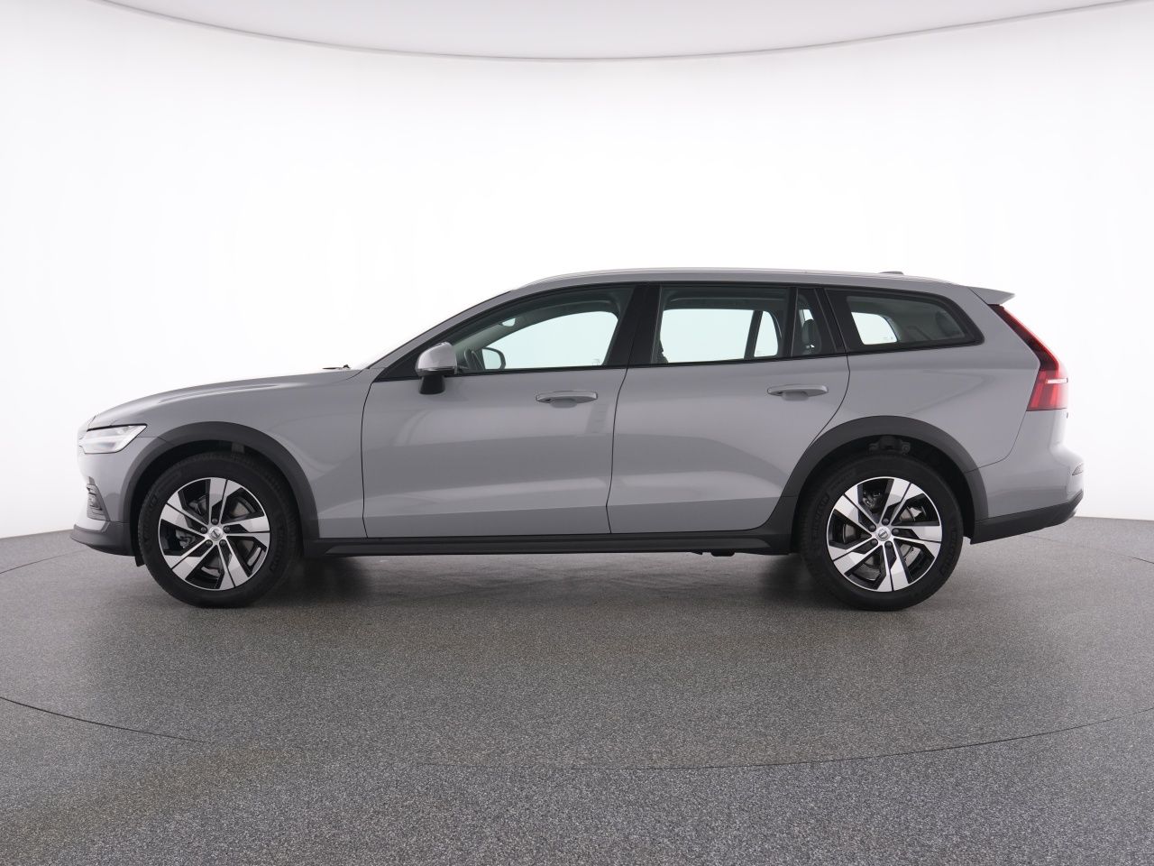 Volvo V60 Cross Country B4 AWD PLUS Plus+WINTERPAK+RFK foto 11