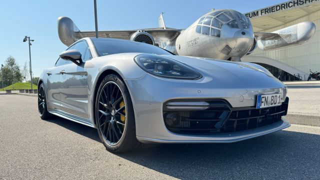 Porsche Panamera Turbo S E-Hybrid Ultra Volla. APPROVED