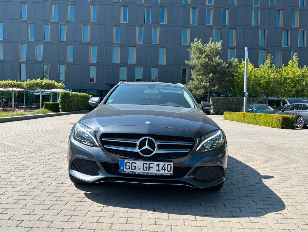MERCEDES-BENZ C 180 T - 2Hd Checkheftgepflegt, AHK, Angemeldet