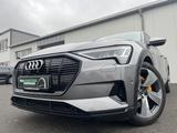 Audi e-tron quattro S-Line advanced 175€ m. 20% Anzah - graue Audi e-tron
