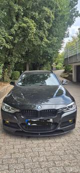BMW 335d xDrive Touring Luxury Line Automat. Lux... - BMW 335 in Frankfurt (Main)