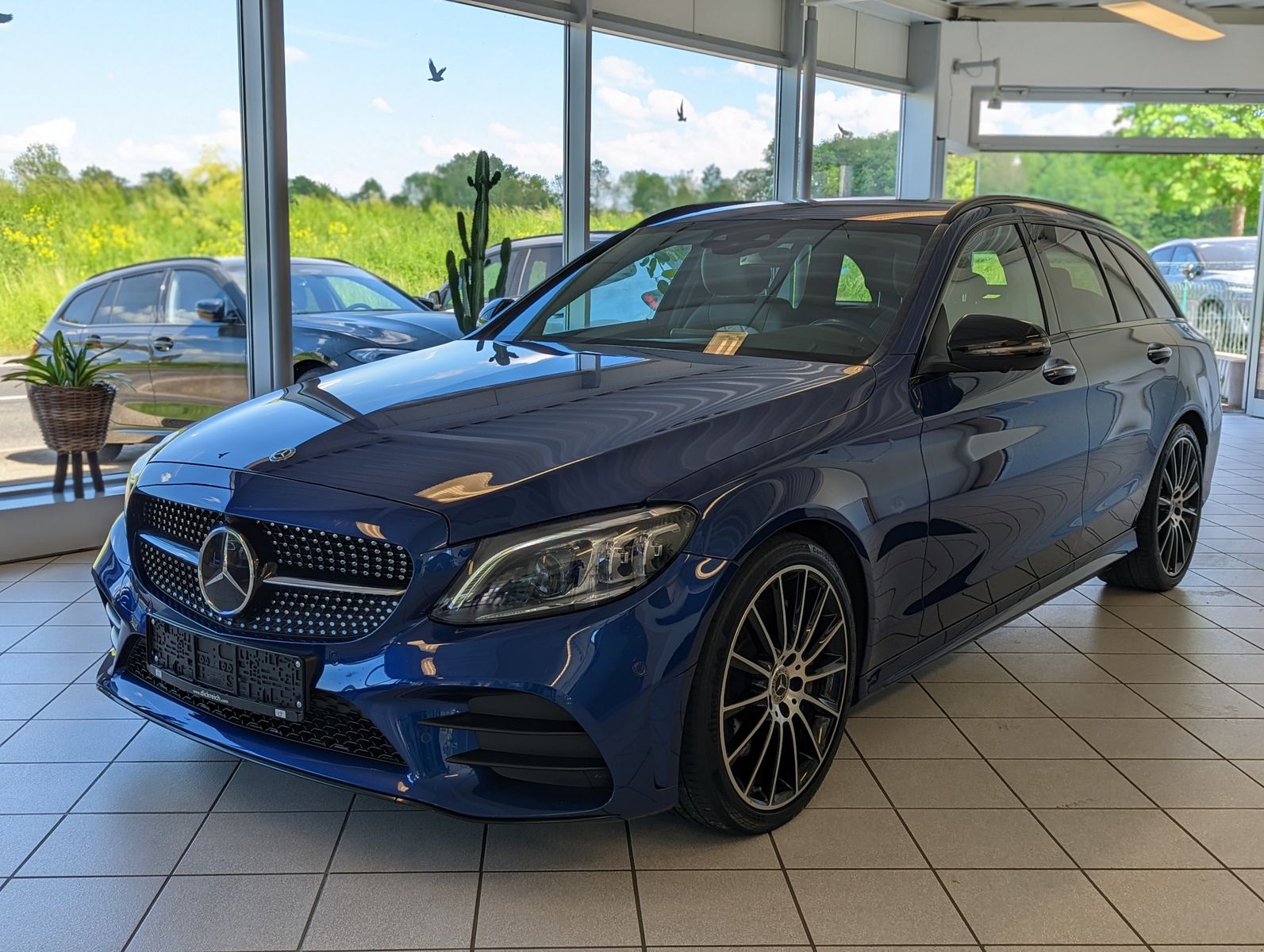 MERCEDES-BENZ C 300 d AMG Multbeam Burmester Memory designo 19 - Image 3