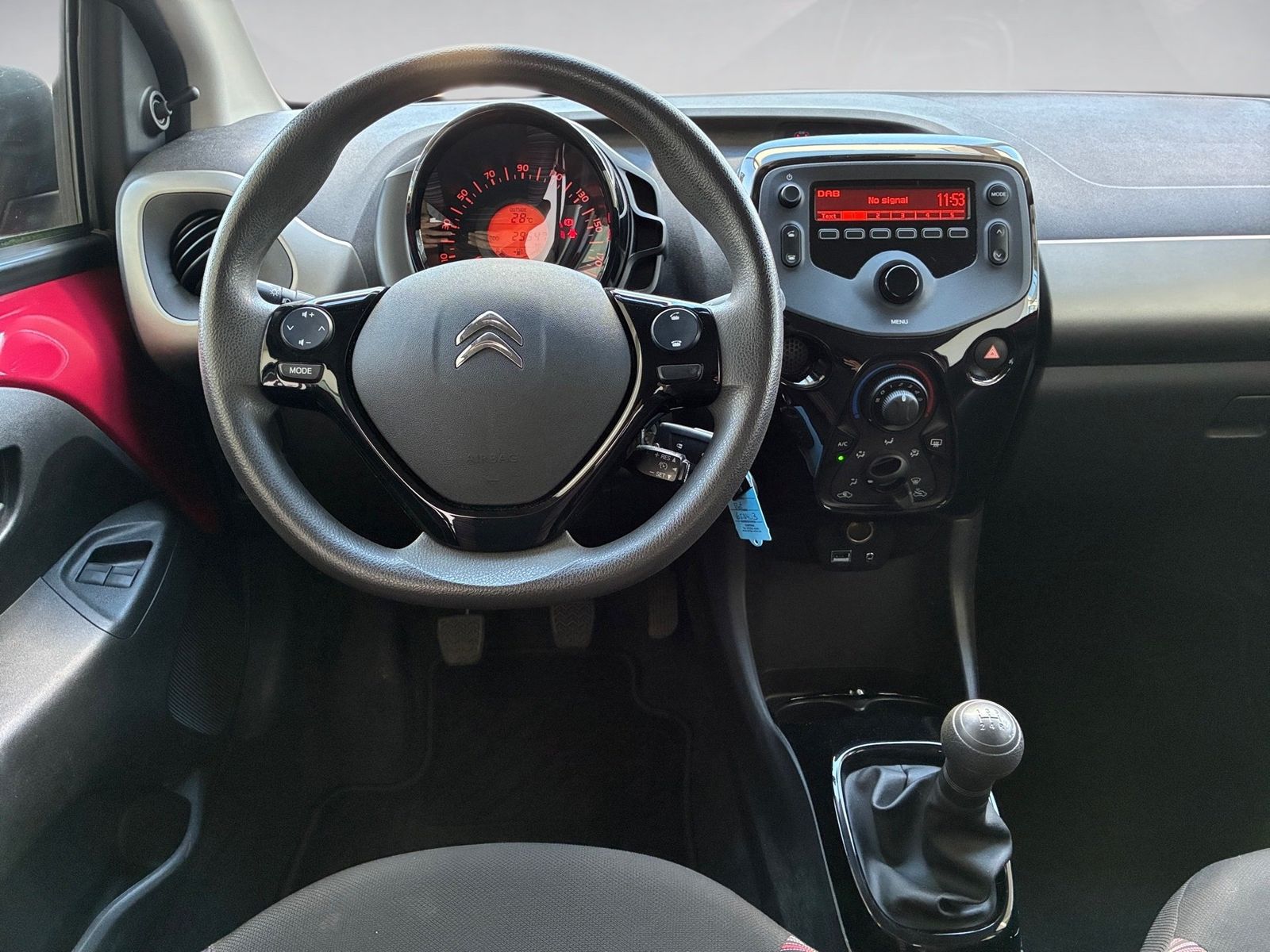 Fahrzeugabbildung Citroën C1 1.0 VTi Airscape Feel PDC,SD