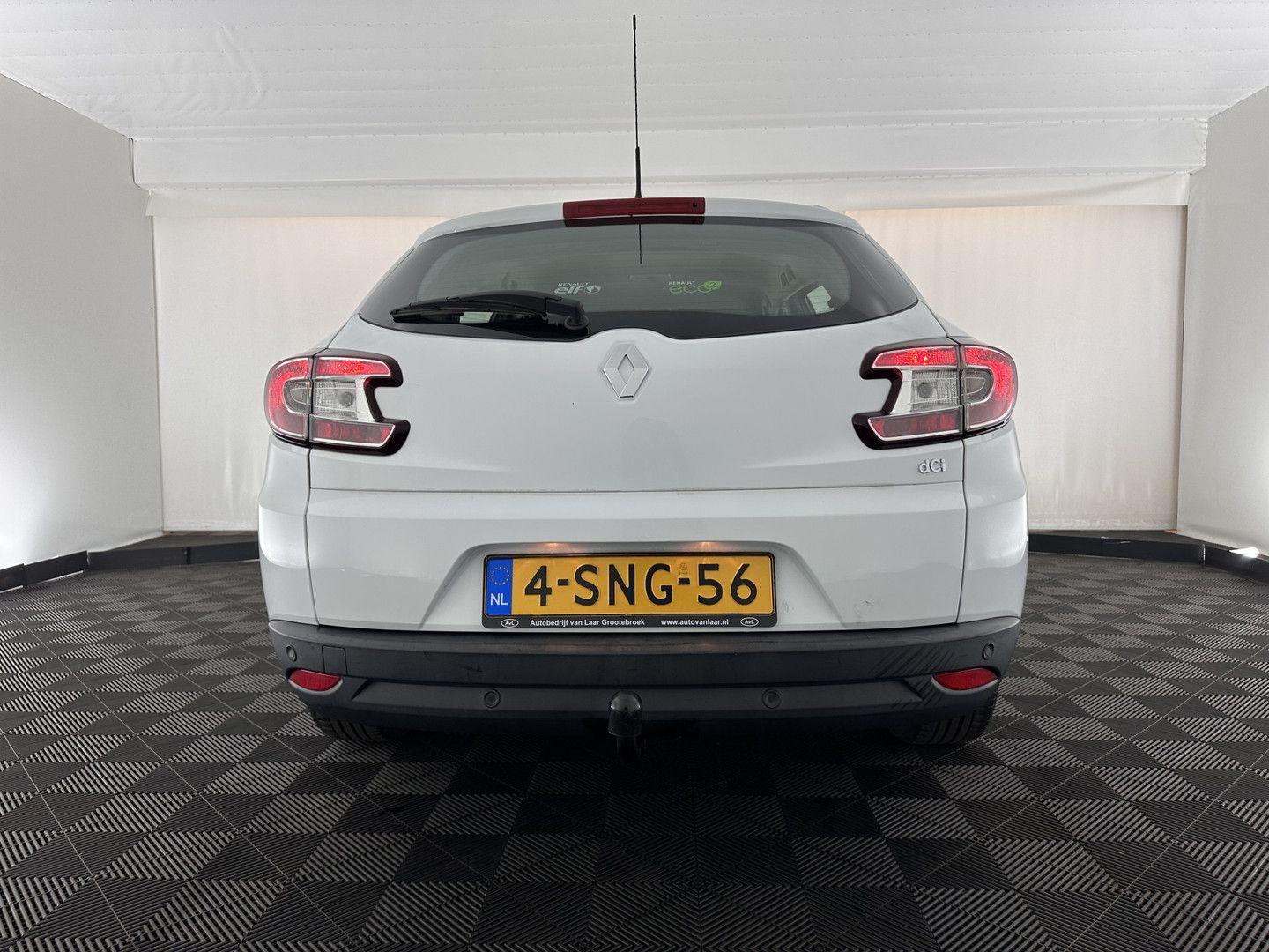 Renault Megane 2013 — photo 5