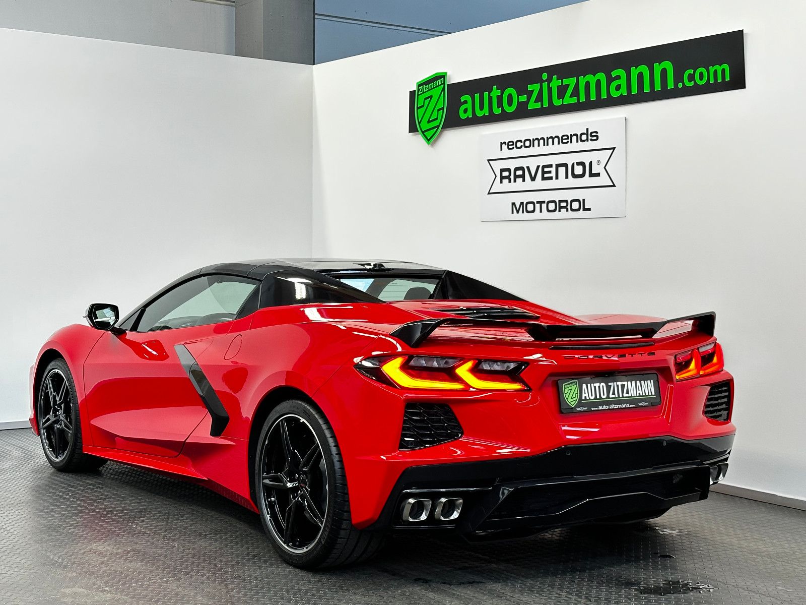 Fahrzeugabbildung Corvette C8 Stingray 3LT/SOFORT VER./CARBON/LIFT/MAGNETIC