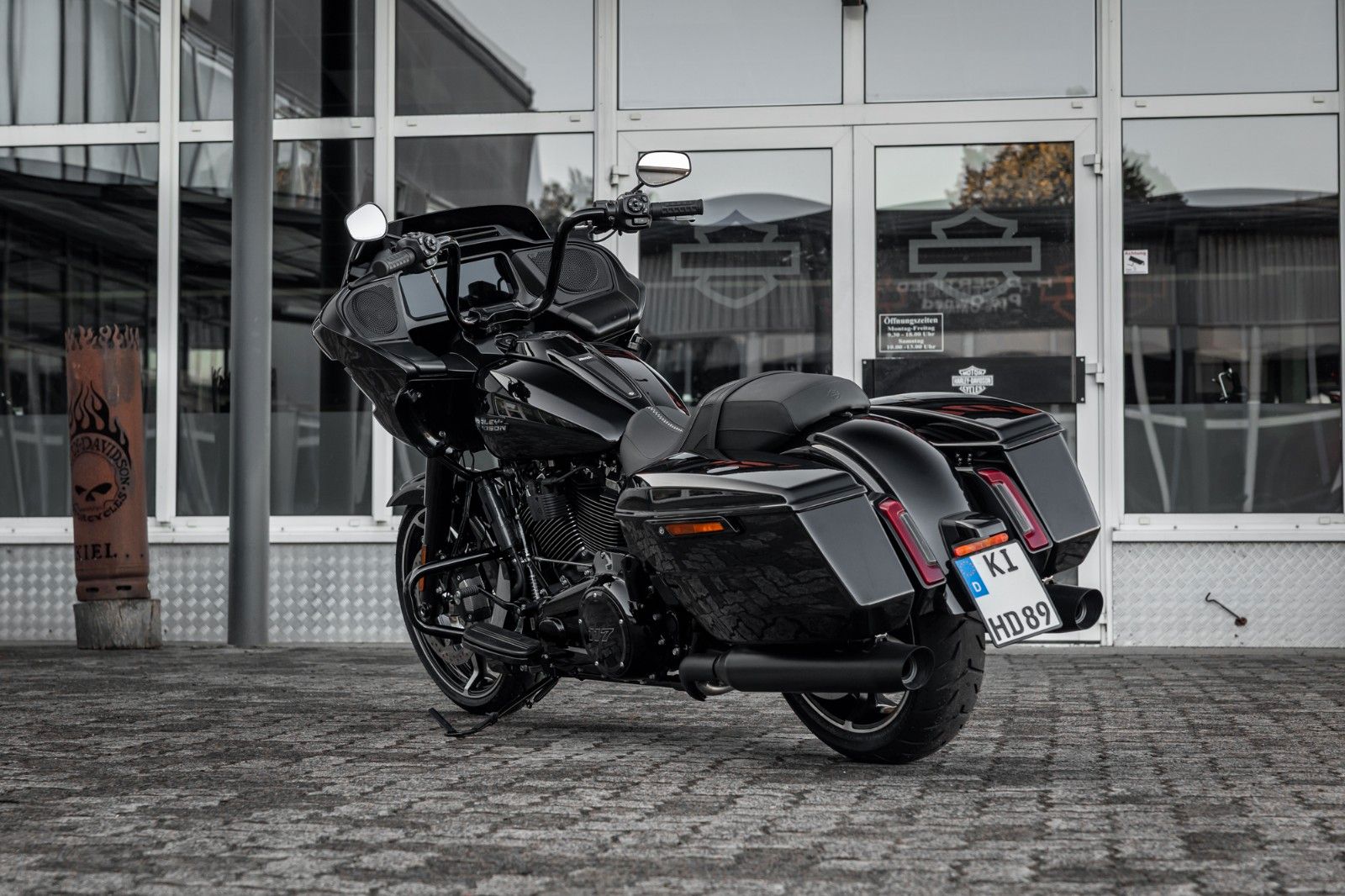 Fahrzeugabbildung Harley-Davidson ROAD GLIDE FLTRX 117ci MY25 - SOFORT VERFÜGBAR
