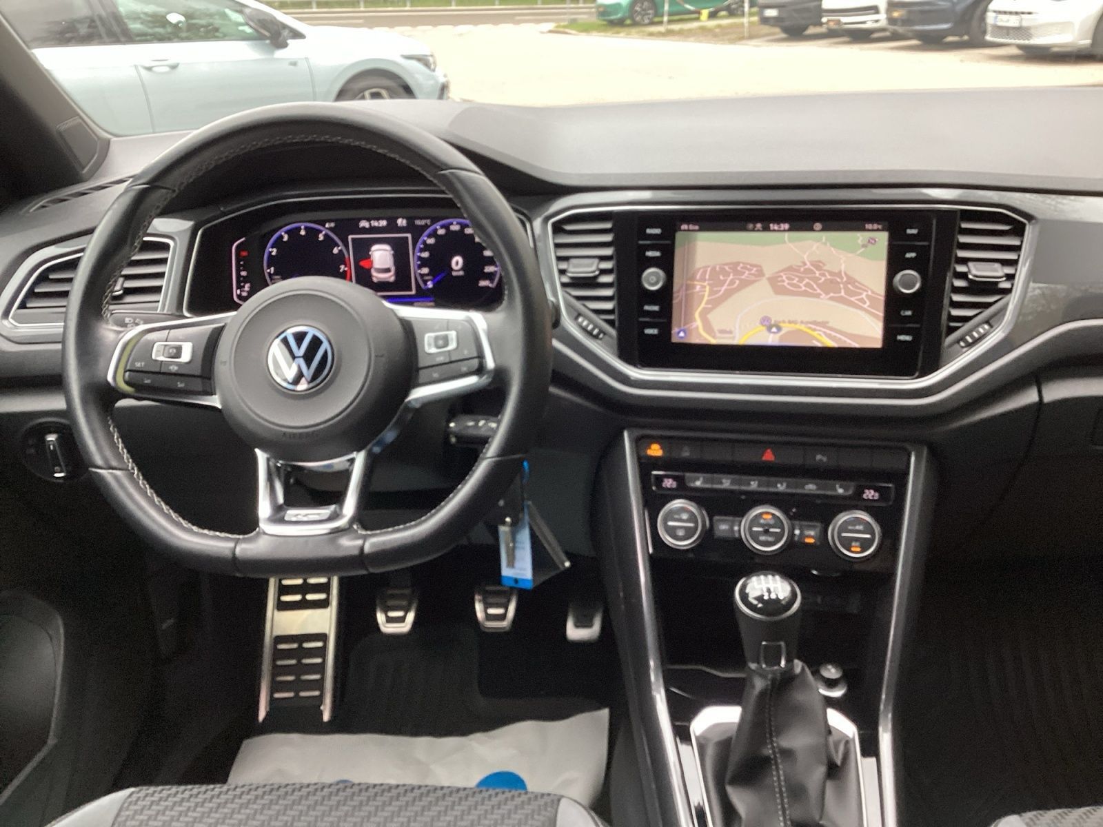 Volkswagen T-Roc - Bild 8