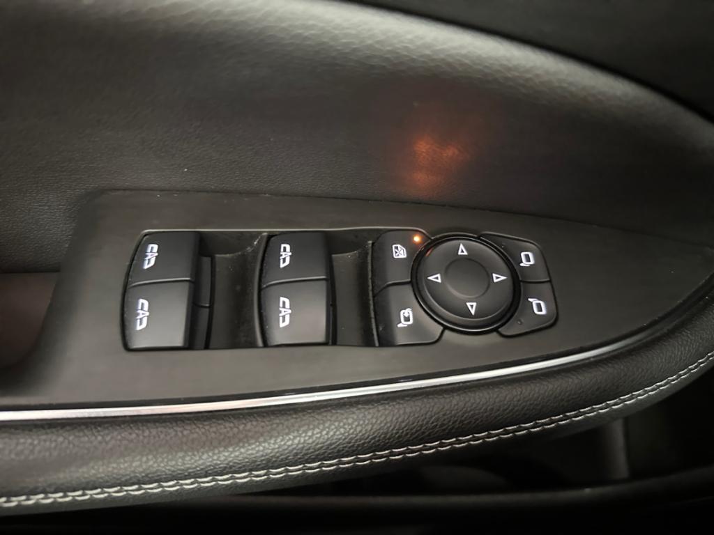 Opel Insignia B Sports Tourer Business NAV LED AHK KA