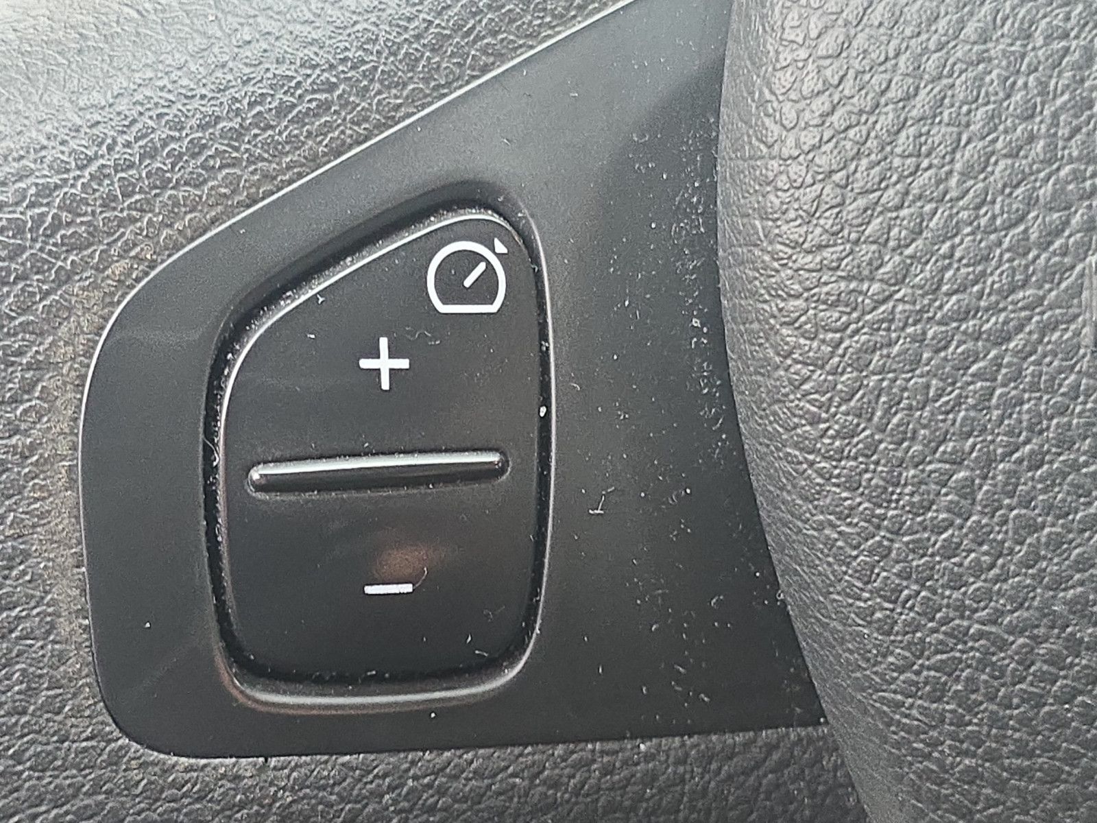 Fahrzeugabbildung Opel Vivaro B Kombi Aus 1.Hand 9-Sitze Klima Tempomat