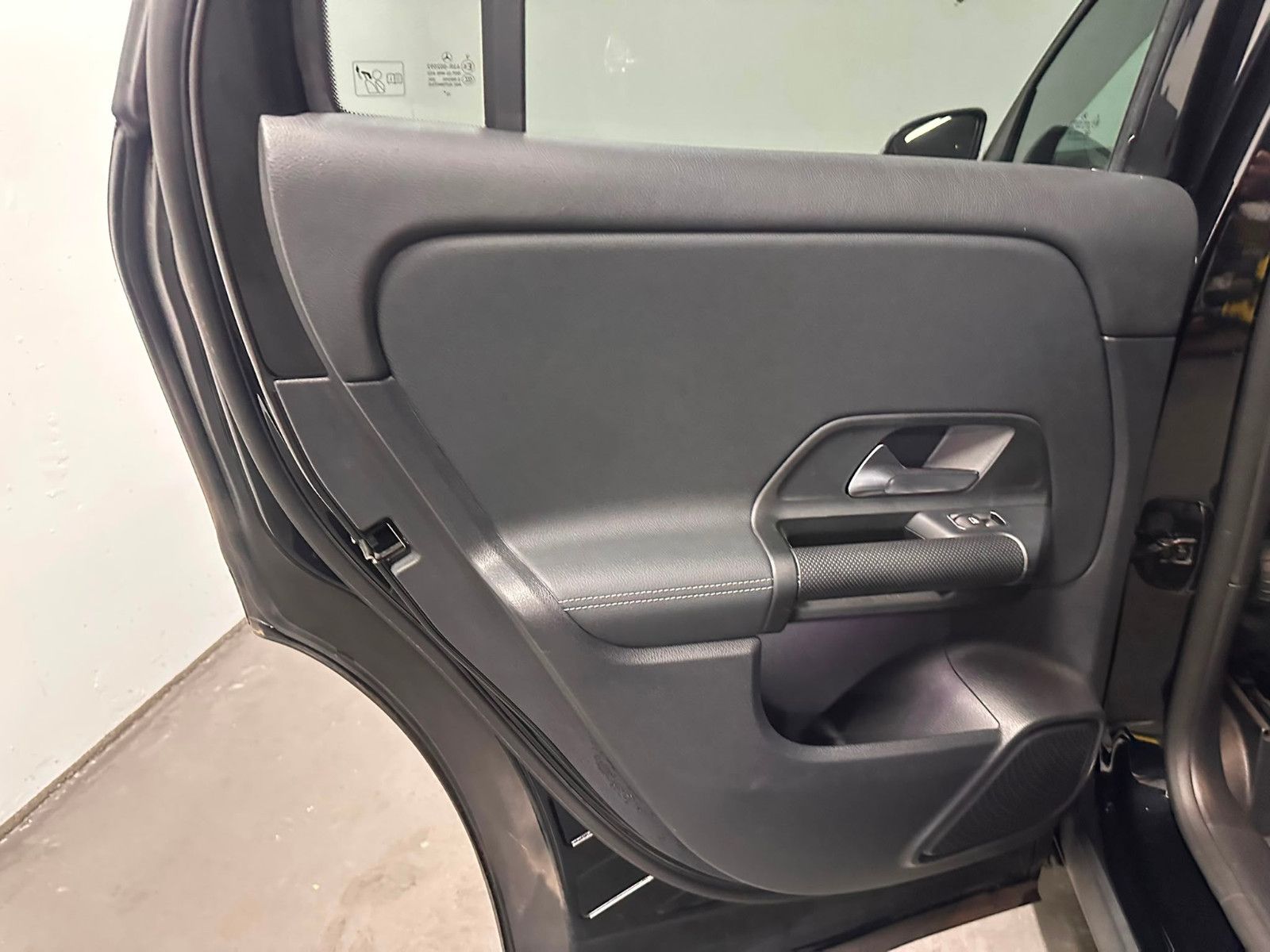 Fahrzeugabbildung Mercedes-Benz GLA 180 d DCT *STYLE*DISTRO*KEYLESS*KAMERA*LED*