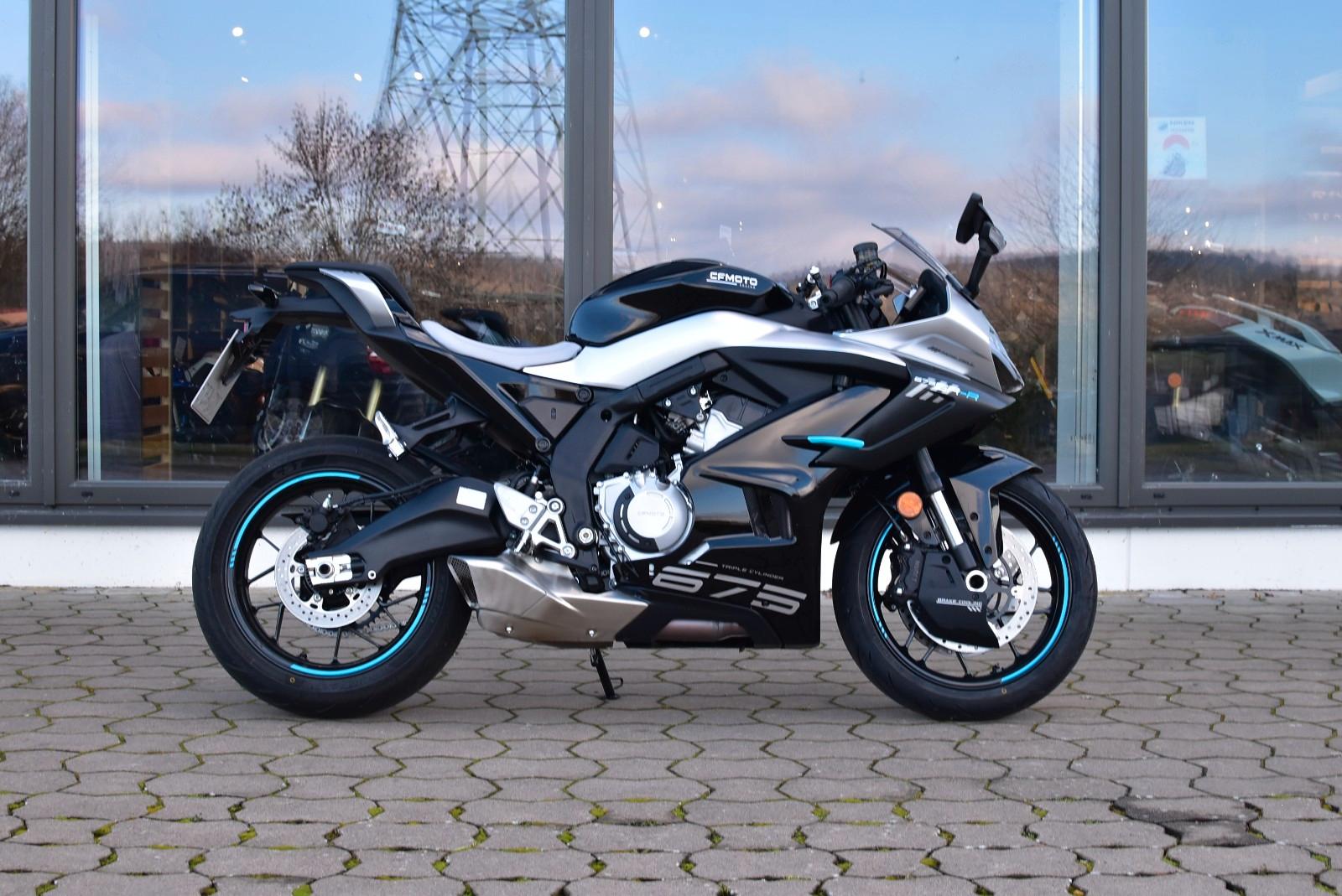 CFMOTO 675 SR-R Vorführfahrzeug