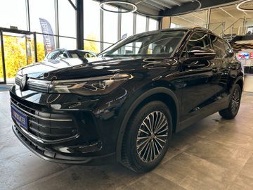MYAUTOCENTER – Gebraucht- und Jahreswagen mit Werkstattservice in Pfaffenhofen Volkswagen Tiguan *KEYLESS*360°*3-ZONEN*LKHZ*ACC*CARPLAY