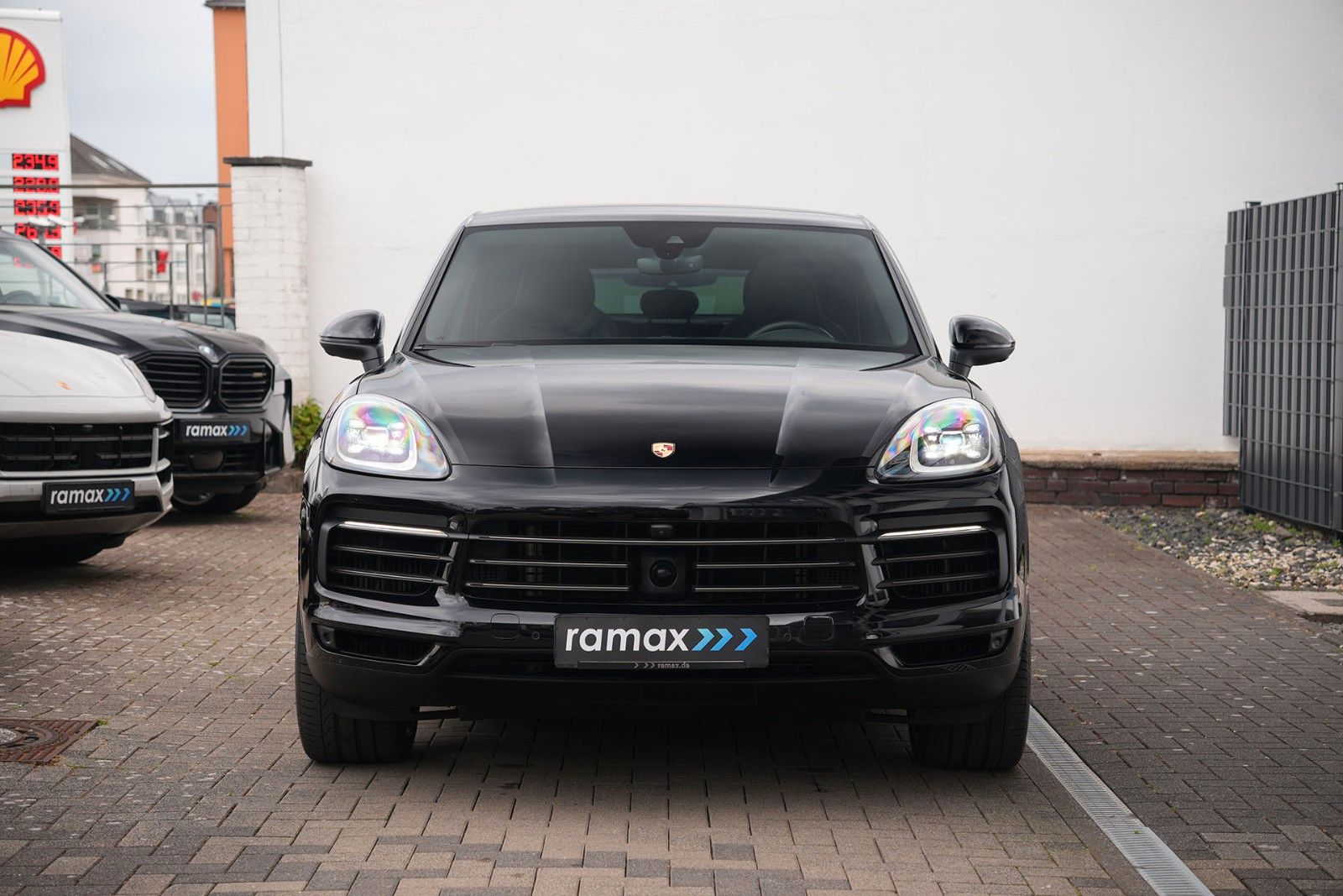 Porsche Cayenne E-Hybrid Coupé PLATINUM-INNO-SPORTABGAS imagem 2