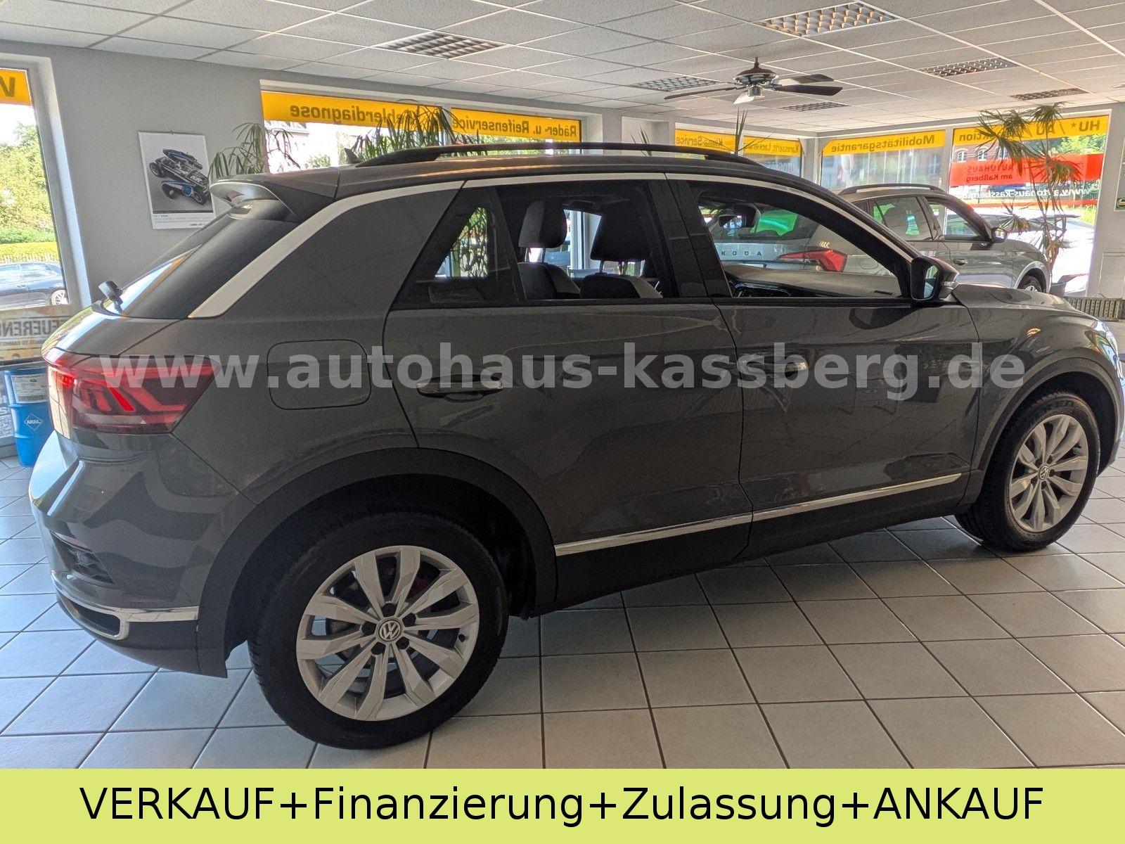 Volkswagen T-Roc 1.5 TSI Sport NAVI AHZV
