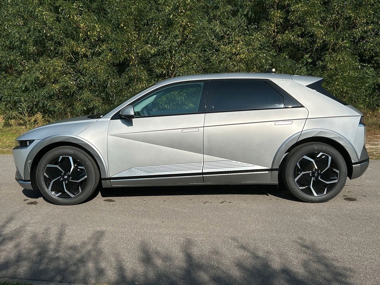 Fahrzeugabbildung Hyundai IONIQ 5 77,4 kWh Tech-Pack*Park-Pack*MIETKAUF*