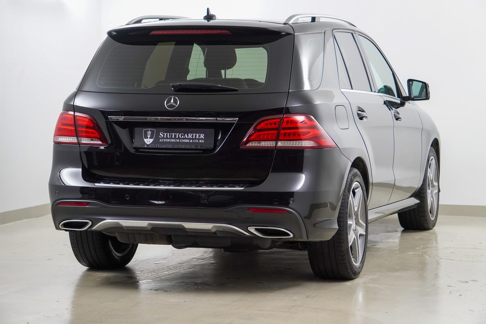 Mercedes-Benz GLE 350 d 4Matic AMG Line Luft Pano Leder 360K