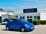Toyota Aygo CoolBlue Klima TÜV&SERVICE NEU GARANTIE LM - Toyota Aygo (X) in Freiburg