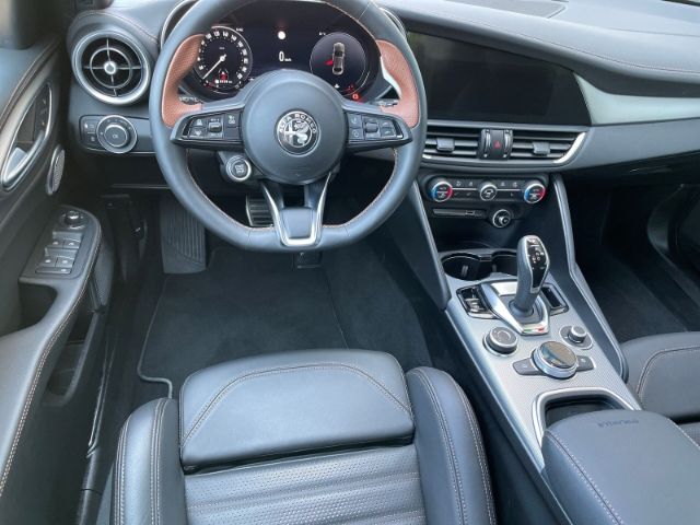 Fahrzeugabbildung Alfa Romeo Giulia 2.0Turbo 16V Intensa Q4 Autom. Kamera, Te