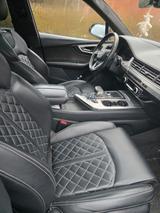 Audi SQ7 4.0 TDI quattro tiptronic - - blaue Audi SQ7