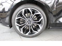 Fahrzeugabbildung Ford Focus ST-Line,Top-Ausstattung,Top-Zustand