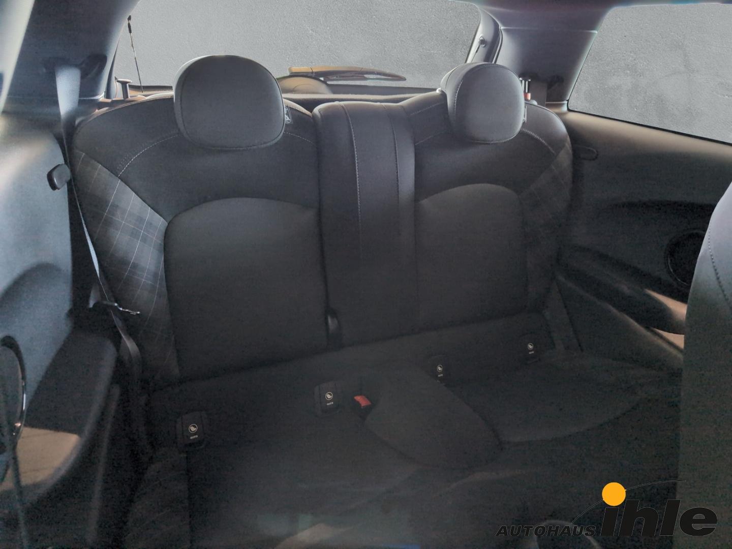 MINI Cooper 1,5 BLUETOOTH+AMBIENTEBELEU.+SPORTSITZE