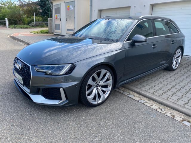 Audi RS4 2.9 TFSI tiptronic quattro Avant -