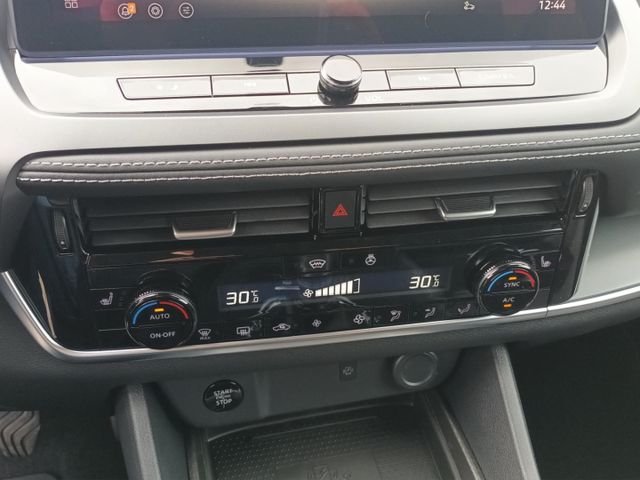 Nissan Qashqai 1.3 DIG-T N-Connecta °Navi°RFK°SHZ°BF°