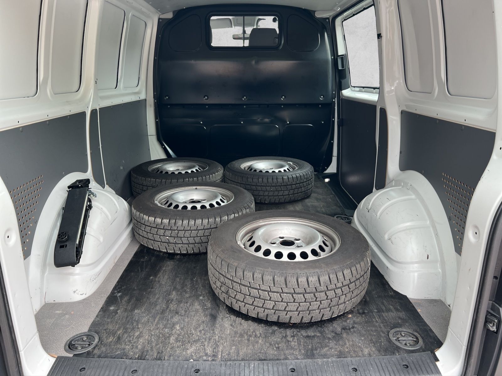 T6.1 Kasten 2,0 l 110 kW TDI SCR Frontantrieb 7-