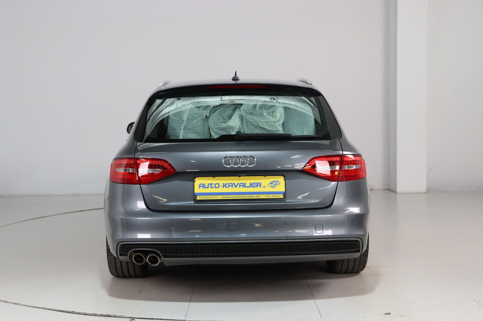 Fahrzeugabbildung Audi A4 Avant 2.0 TDI S-line * Bi- Xenon * Navi * Amb
