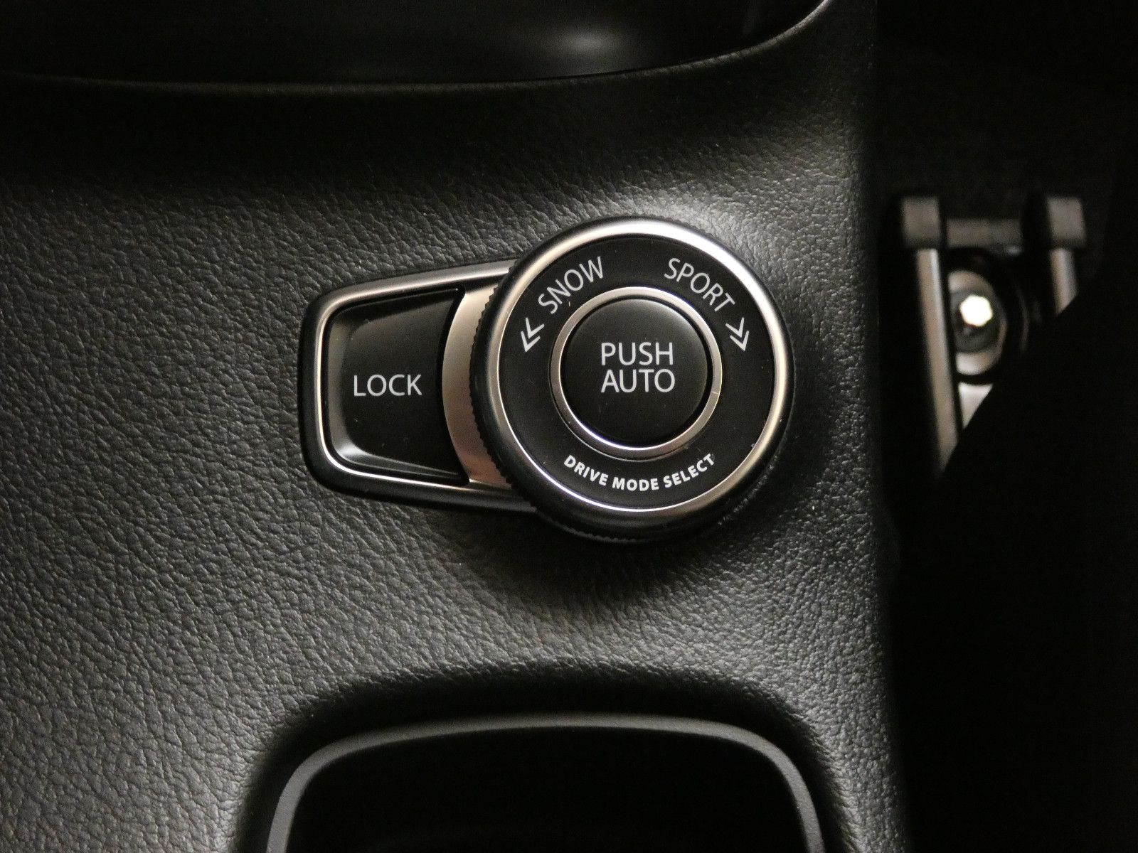 Suzuki (SX4) S-Cross - Bild 23