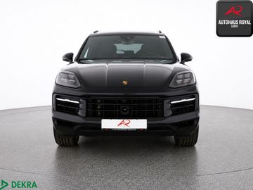 Porsche Cayenne - 8