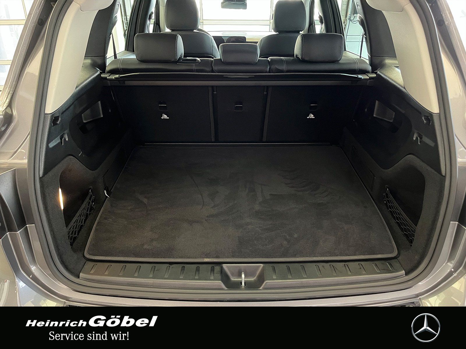 Fahrzeugabbildung Mercedes-Benz GLB 200 PROGRESSIVE+LED+NAVI+KAMERA+WINTER.P+DAB