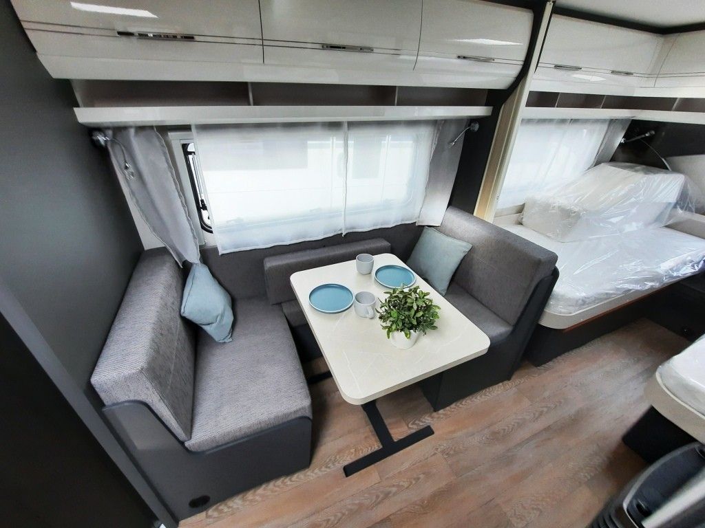 Fahrzeugabbildung Hobby Excellent 460 SL Verfüg./Sparen Sie 4.943,- €